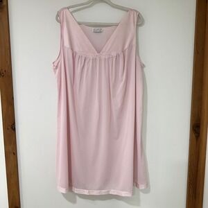 Vassarette Vintage Nightgown Women XXXL Pink Embroidered Sleeveless | Coquette